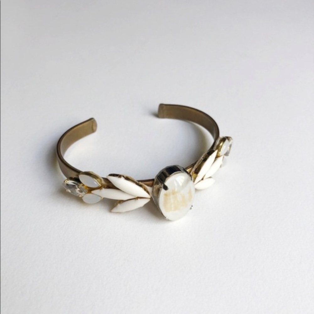 Hushed Commotion Gold Brushstroke Cuff